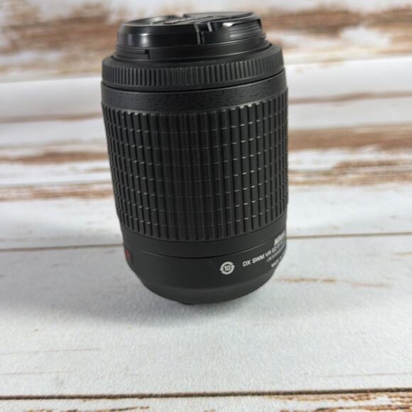 Nikon AF-S DX NIKKOR 55-200mm f/4-5.6G ED VR Lens – Telephoto Zoom Tested - Picture 2 of 6